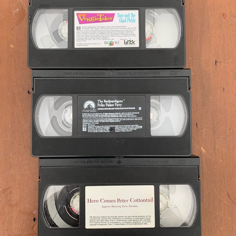 3 Children’s VHS Tapes!